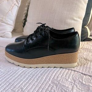 ALDO Vellezzo Platform black dress mule white wavy sole womens shoe 9 cork